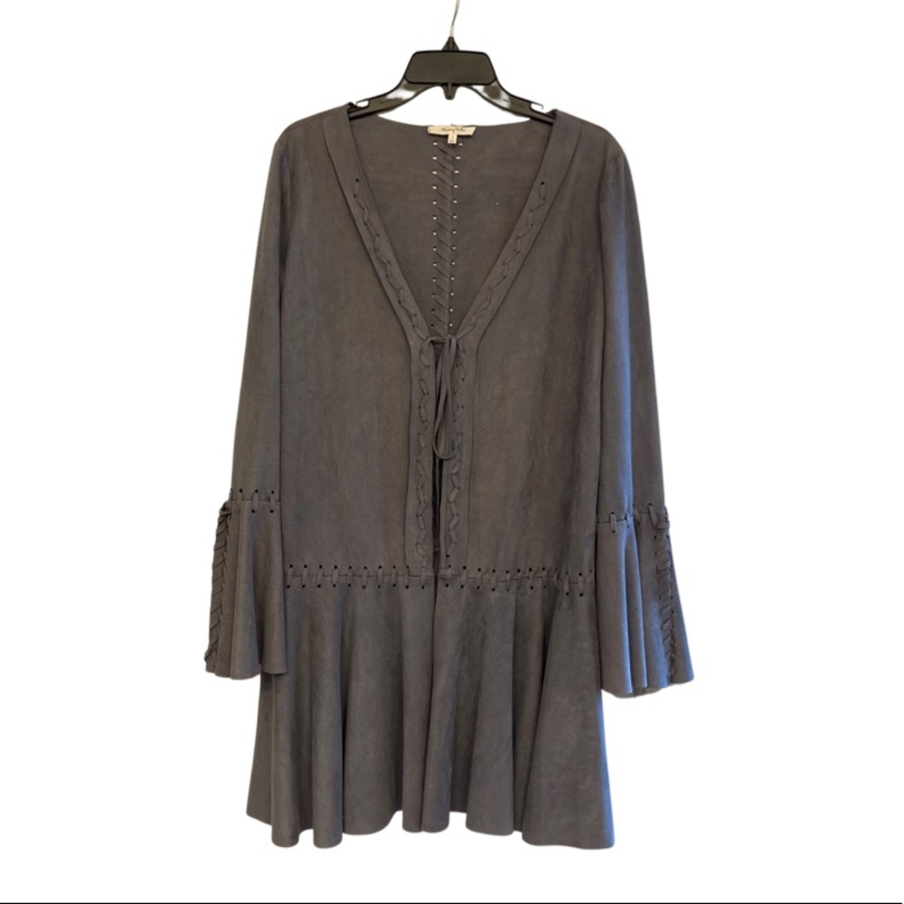 Grey duster